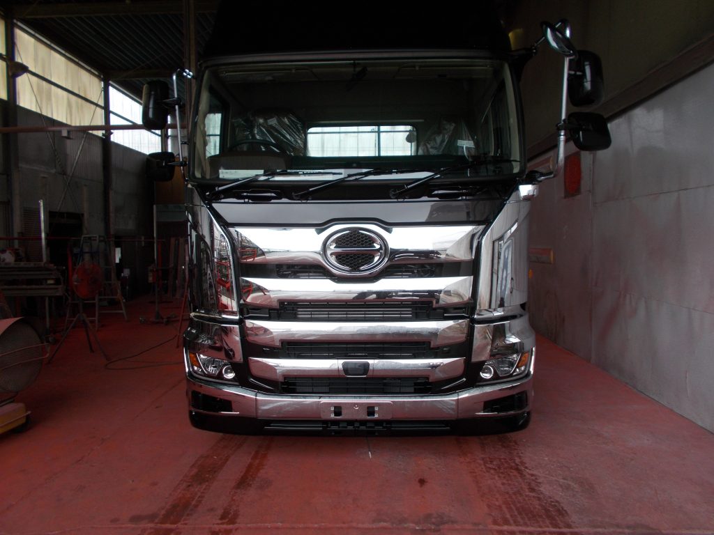 日野プロフィア下回り防錆塗装