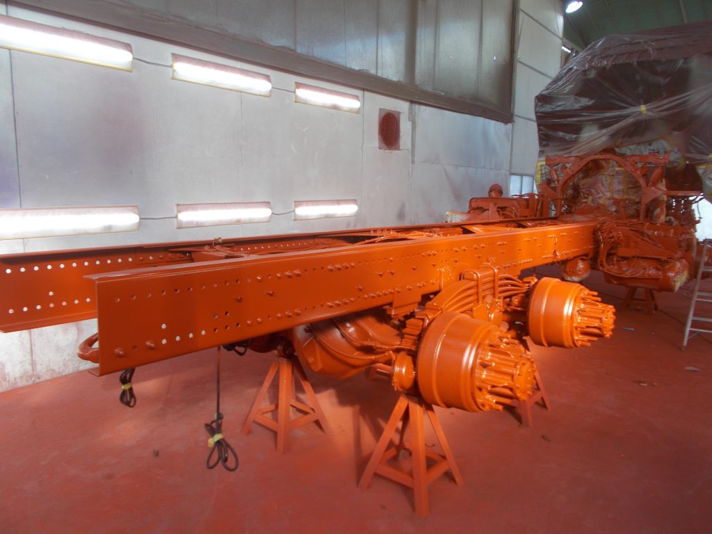 日野プロフィア下回り防錆塗装