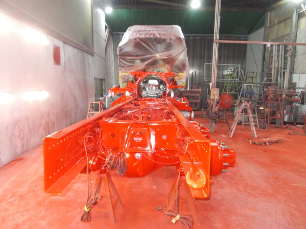 日野プロフィア下回り防錆塗装