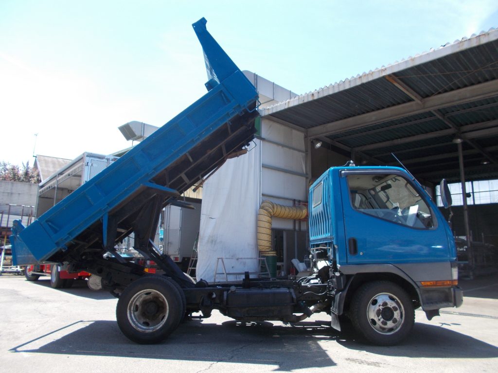 三菱 キャンター ダンプ KC-FG507 フレーム腐食 フレーム曲がり 曲り 修正 修理