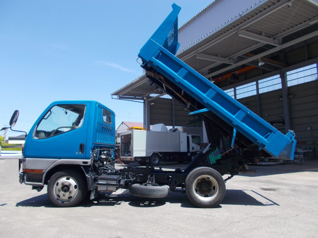 三菱 キャンター ダンプ KC-FG507 フレーム腐食 フレーム曲がり 曲り 修正 修理