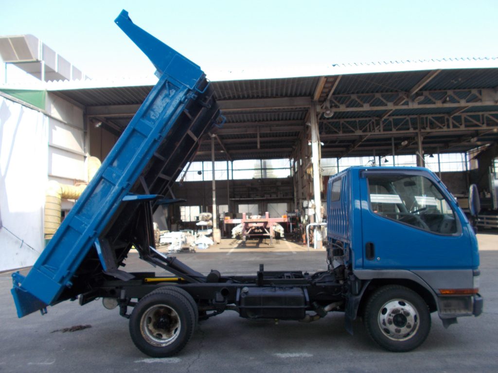 三菱 キャンター ダンプ KC-FG507 フレーム腐食 フレーム曲がり 曲り 修正 修理