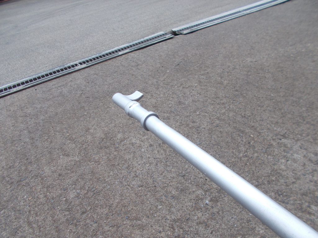 トラック修理 リヤトビラ ウィング車 ロックロッド 丁番 ファイター 増トン車