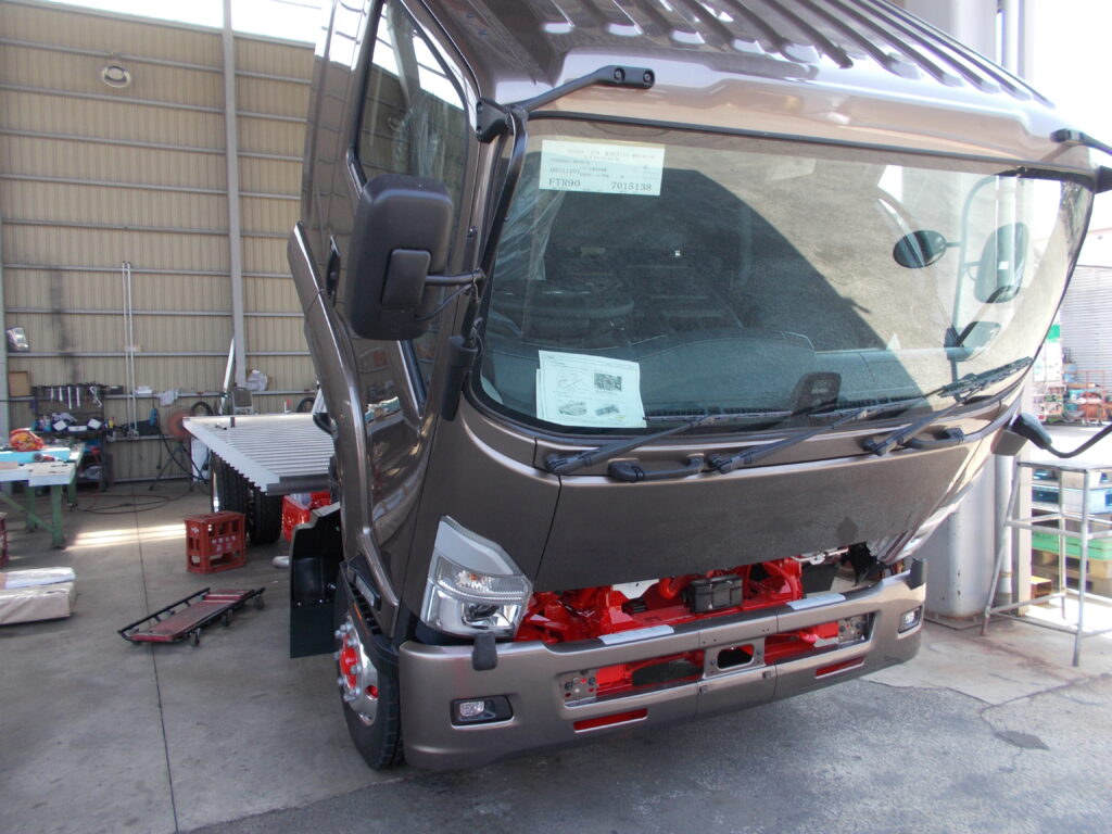 家畜運搬車 柳沼ボデー工場 畜産 新車 製造