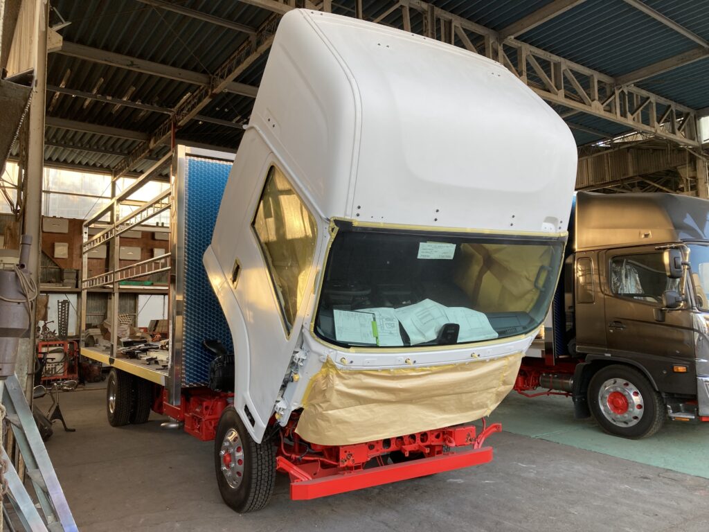 家畜運搬車 柳沼ボデー工場 畜産 新車 製造