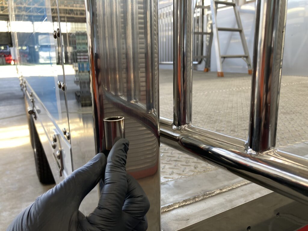 家畜運搬車 柳沼ボデー工場 畜産 新車 製造 牛 豚 養豚 家畜車