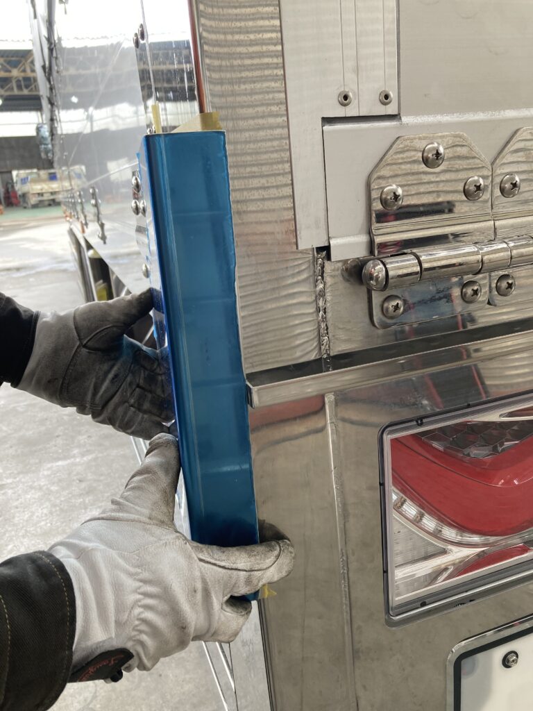 家畜運搬車 柳沼ボデー工場 畜産 新車 製造 牛 豚 養豚 家畜車