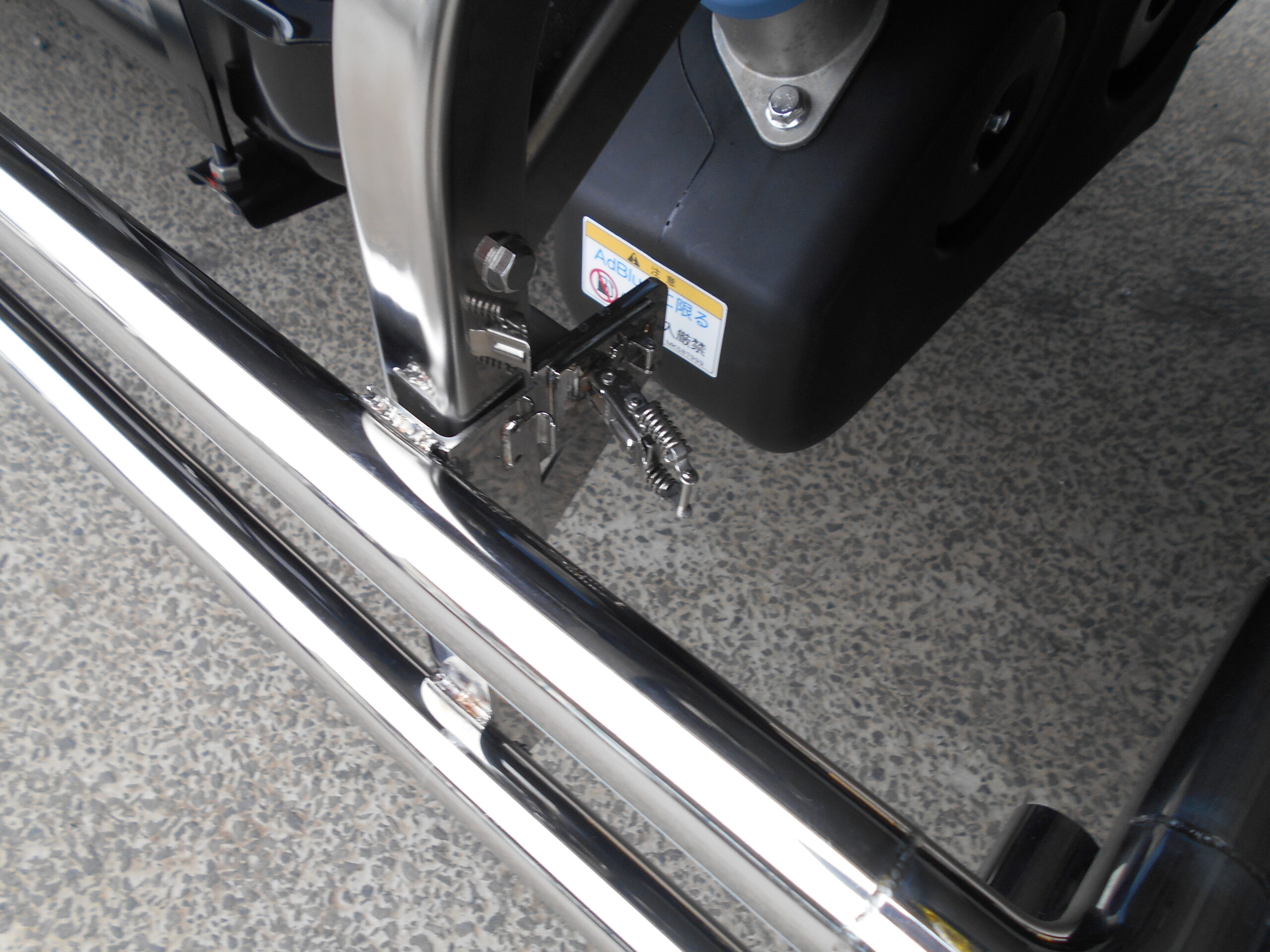 家畜運搬車　柳沼ボデー工場　畜産　新車　製造　牛　豚　養豚　家畜車