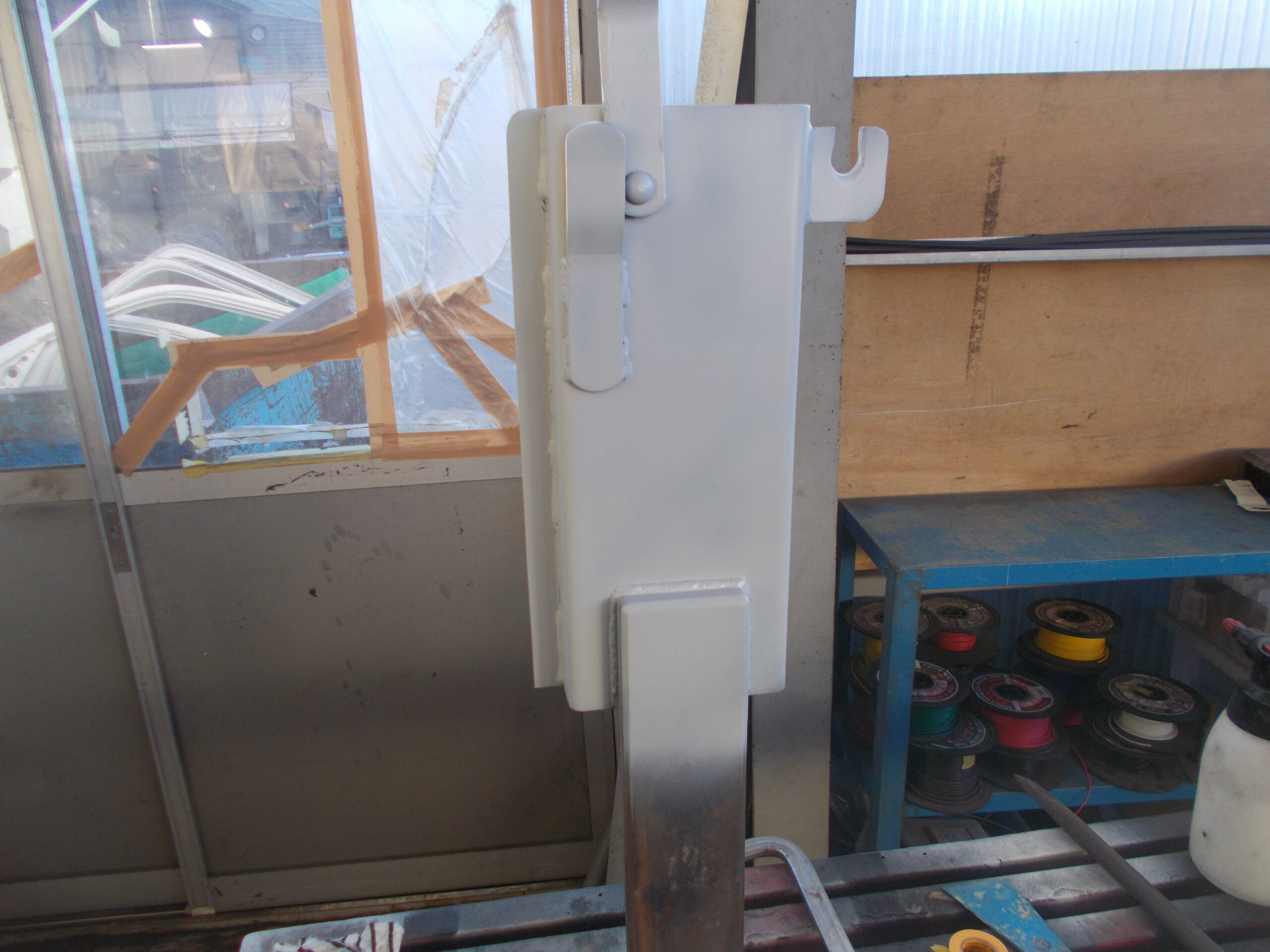 日野自動車 HINO 平ボディ 平ボデー 半柱 リヤ柱