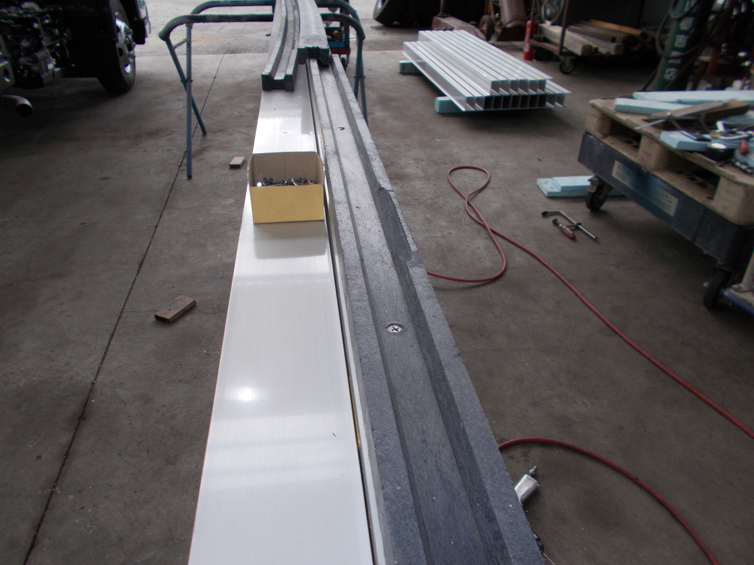 家畜運搬車 柳沼ボデー工場 畜産 新車 製造 牛 豚 養豚 家畜車 グリーンピッグ 愛知県西尾市 販売 いすゞ自動車 ISUZU 新型