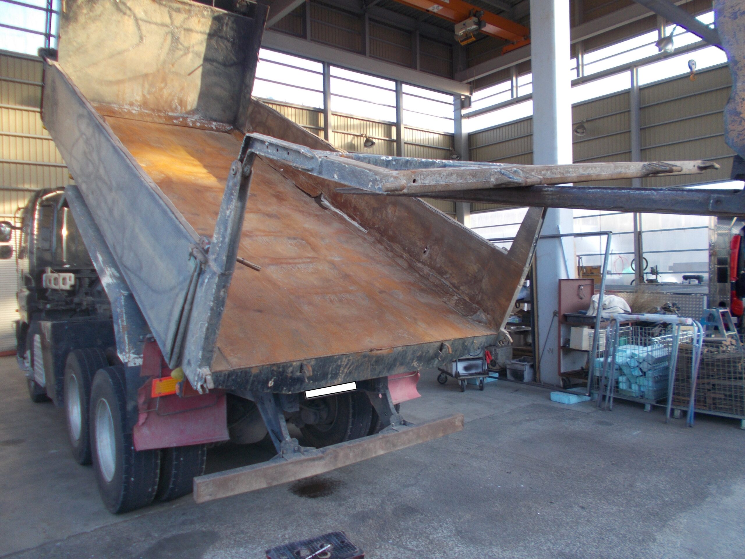 いすゞ自動車 ISUZU ダンプ 新明和 シンメイワ SHINMEIWA