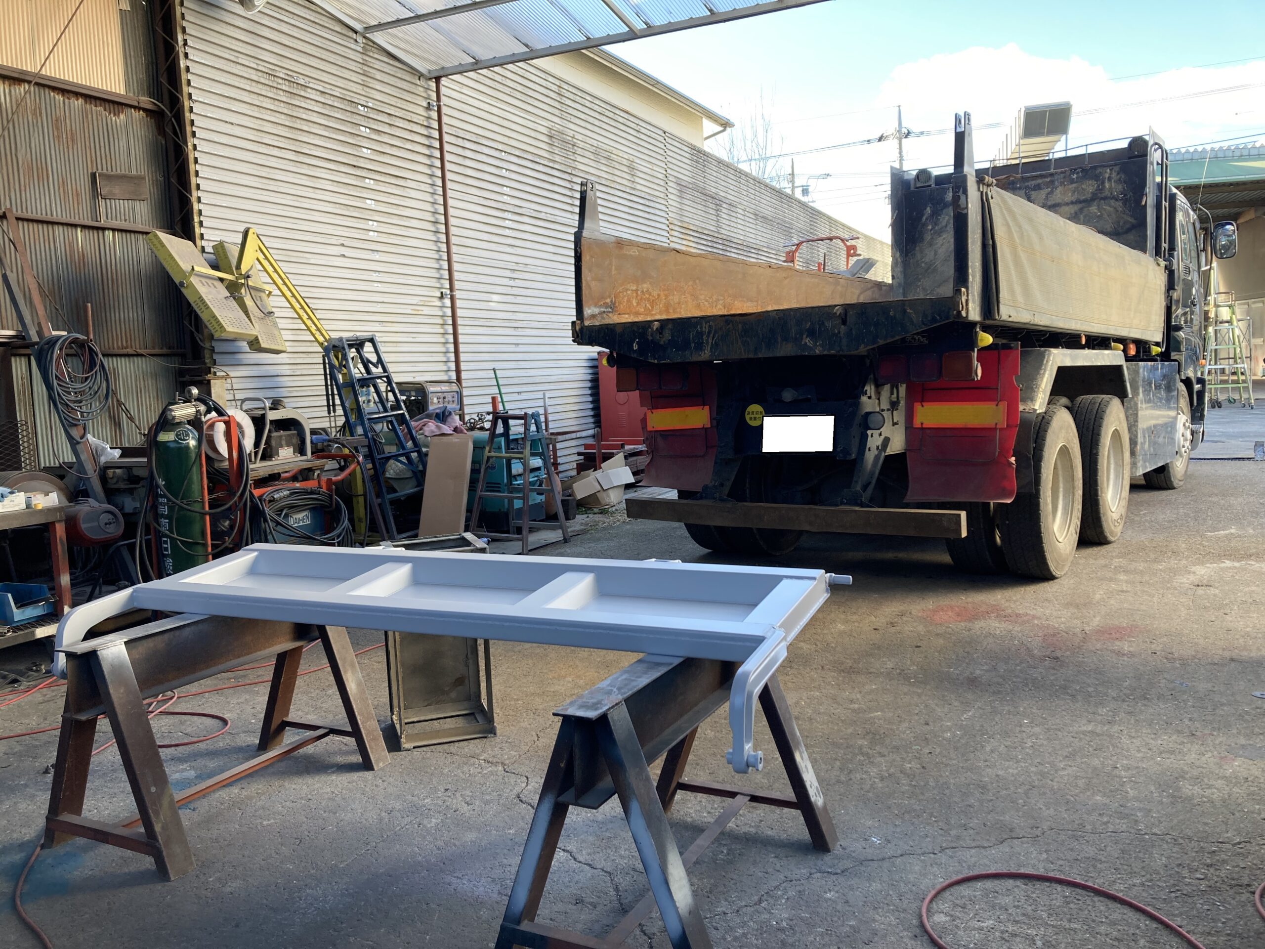 いすゞ自動車 ISUZU ダンプ 新明和 シンメイワ SHINMEIWA