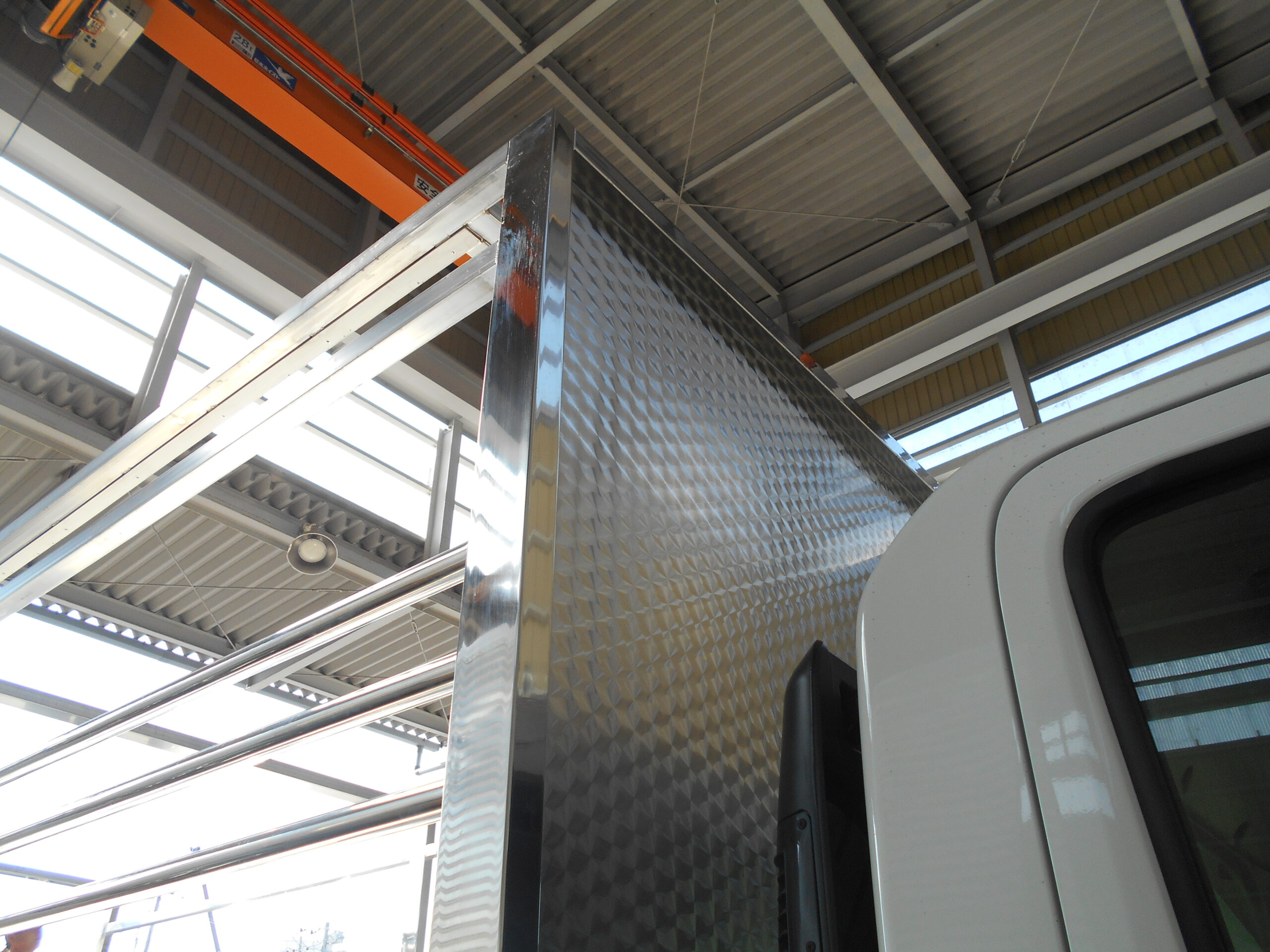 家畜運搬車 柳沼ボデー工場 畜産 新車 製造 牛 豚 養豚 家畜車 グリーンピッグ 愛知県西尾市 販売 いすゞ自動車 ISUZU 新型