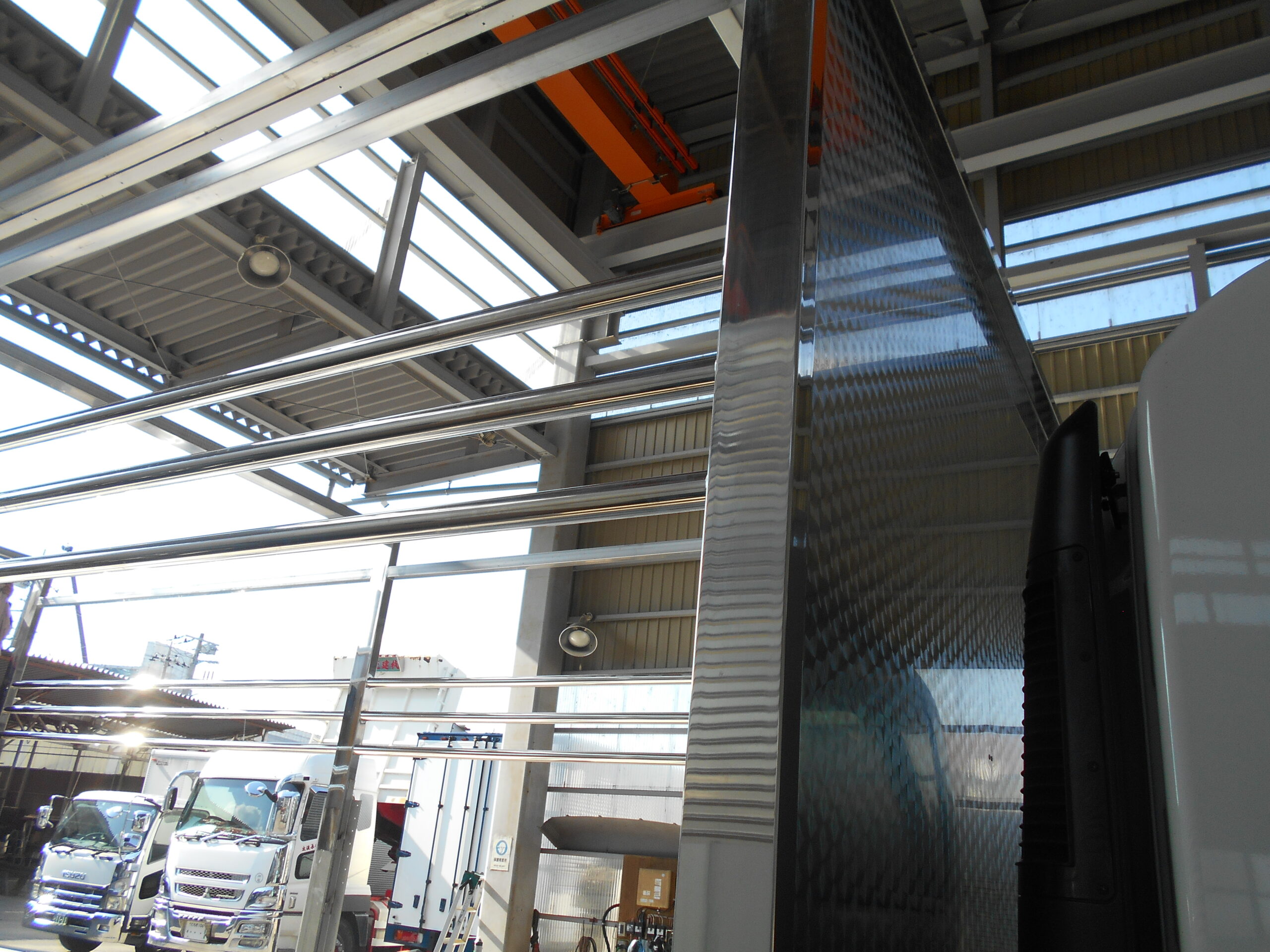 家畜運搬車 柳沼ボデー工場 畜産 新車 製造 牛 豚 養豚 家畜車 グリーンピッグ 愛知県西尾市 販売 いすゞ自動車 ISUZU 新型