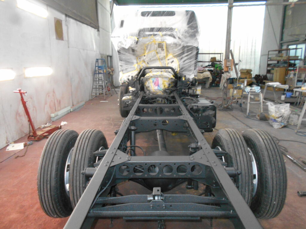 家畜運搬車 柳沼ボデー工場 畜産 新車 製造 牛 豚 養豚 家畜車 JA 農業協同組合 群馬県 吾妻郡 JAあがつま JA群馬 販売 いすゞ自動車 ISUZU 新型