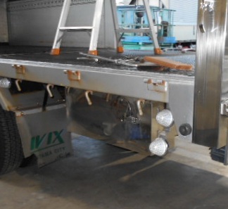 大進農場 家畜運搬車 柳沼ボデー工場 畜産 新車 製造 牛 豚 養豚 家畜車 販売 ゲート修理