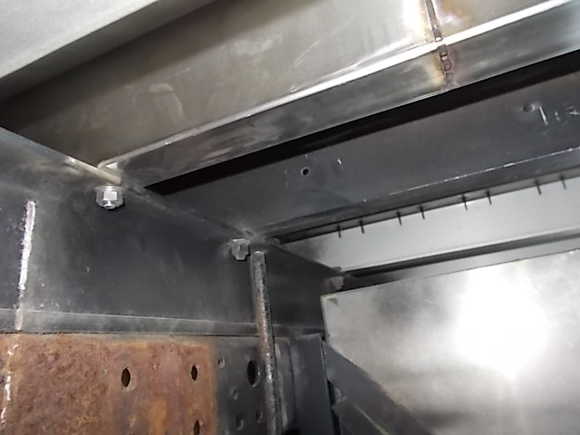 大進農場 家畜運搬車 柳沼ボデー工場 畜産 新車 製造 牛 豚 養豚 家畜車 販売 ゲート修理