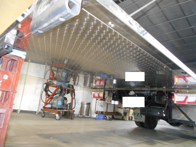 大進農場 家畜運搬車 柳沼ボデー工場 畜産 新車 製造 牛 豚 養豚 家畜車 販売 ゲート修理