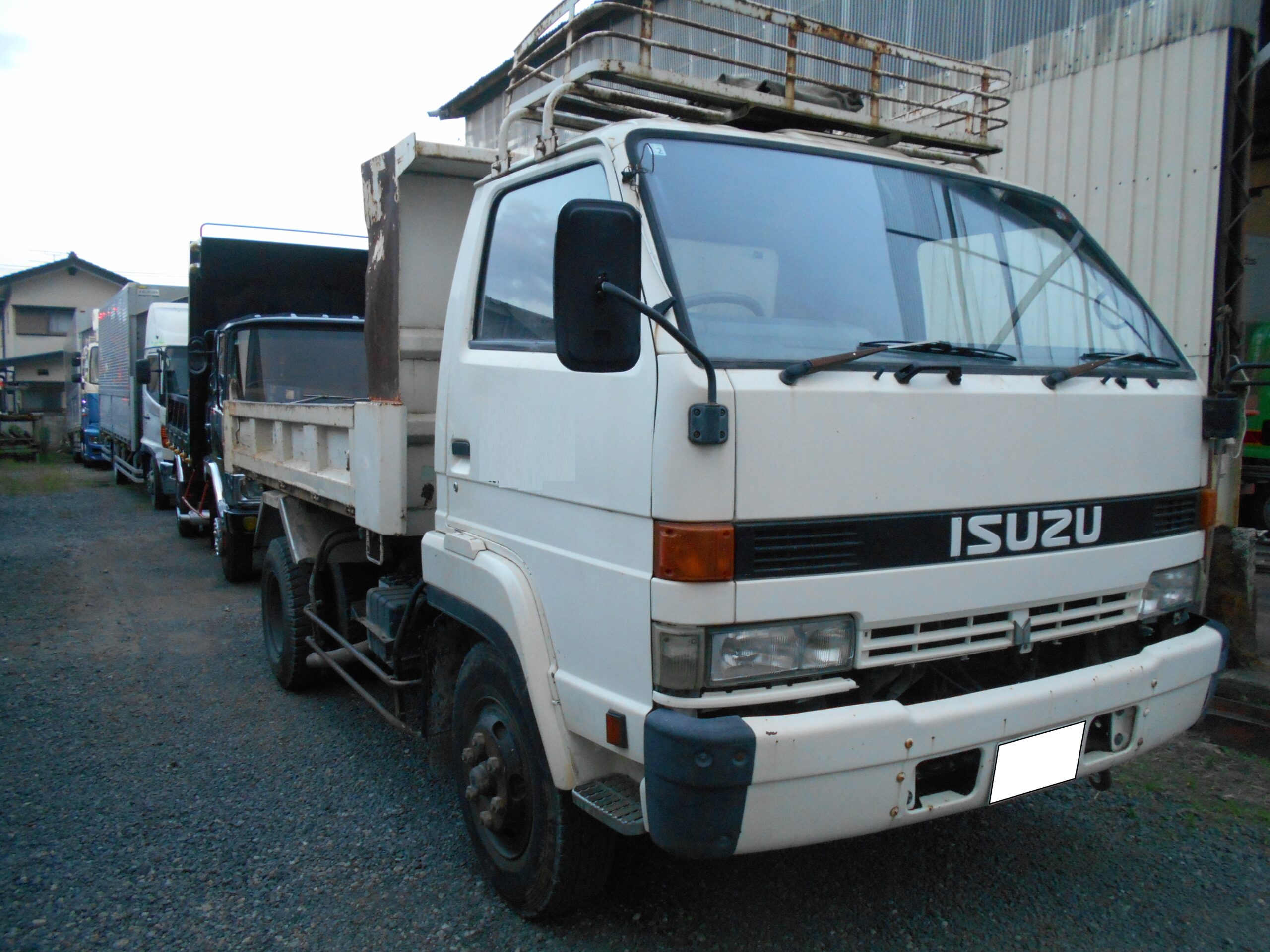 いすゞ　ISUZU　トラック　ダンプ　リヤゲート　あおり　あおりヒンジ　ダンプヒンジ　